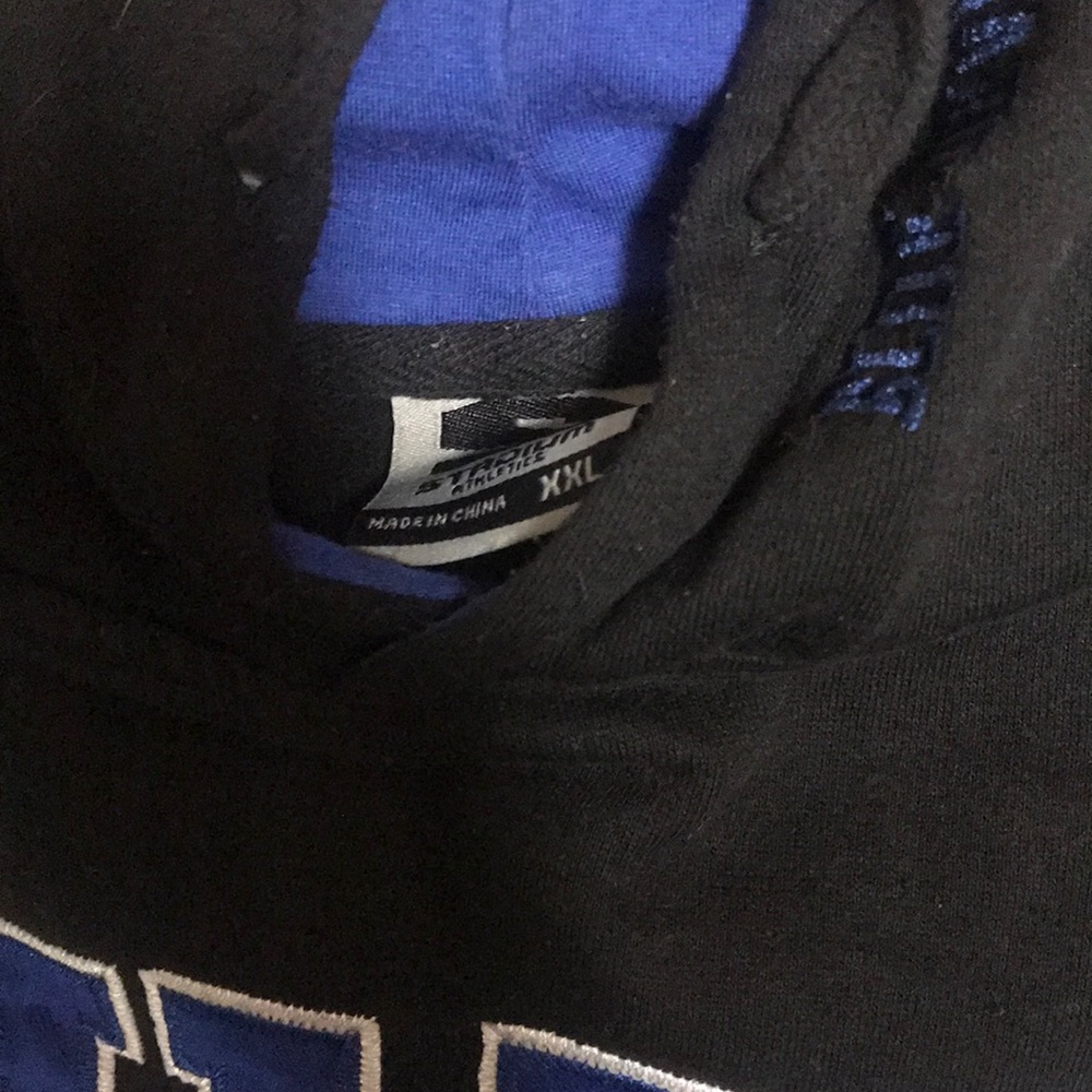 Duke sweater - Picture 2 of 2